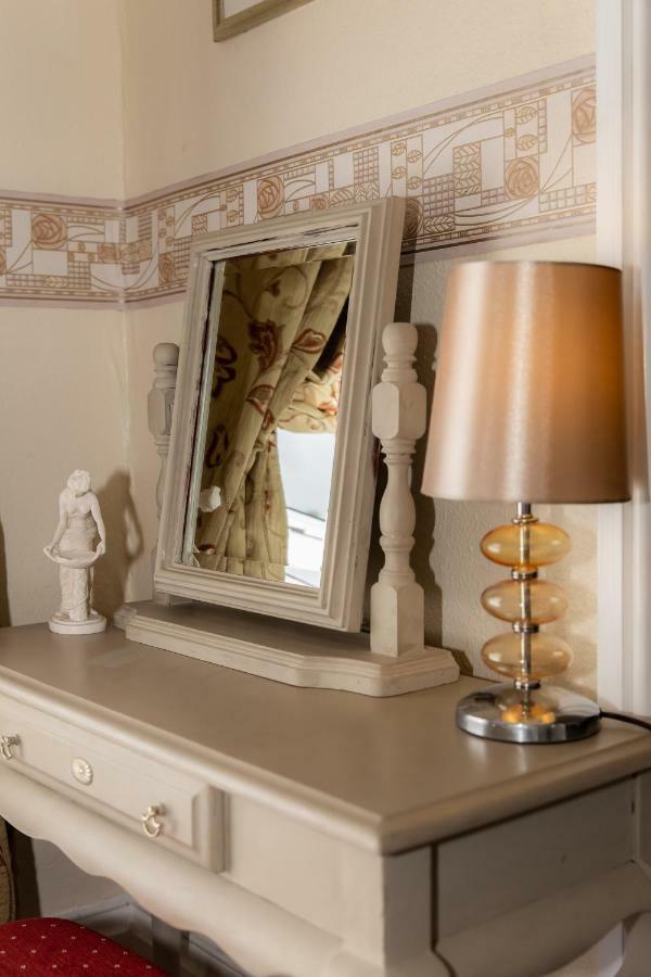 Clifton Villa Guest House Llandudno Esterno foto